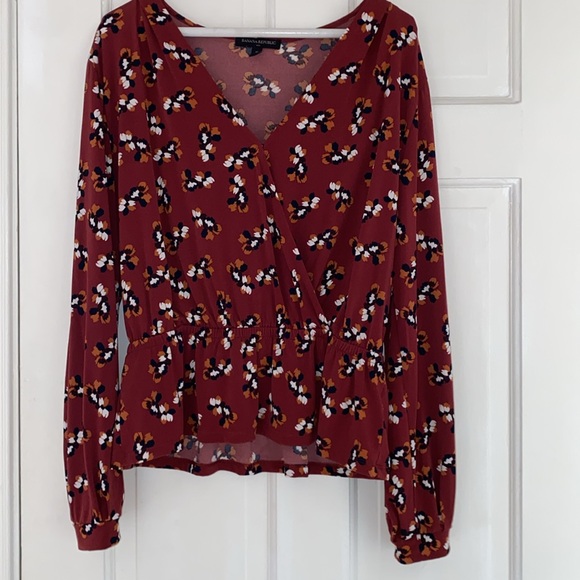 Banana republic size medium top - Picture 4 of 4